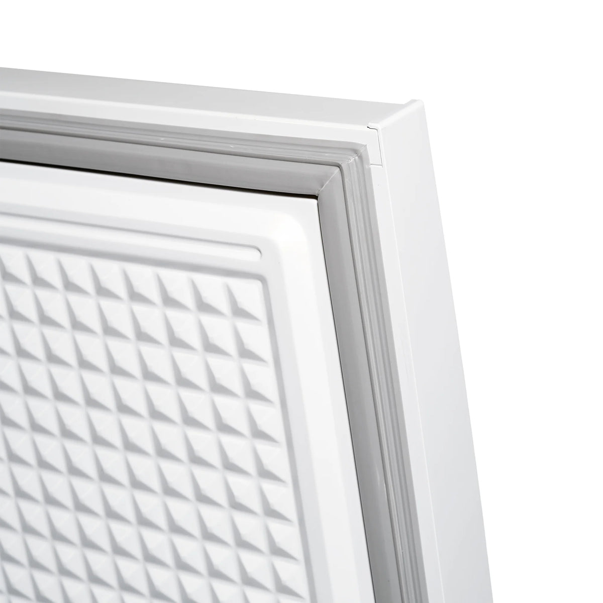 Professional Series 7 Cu Ft Manual Defrost Chest Freezer
