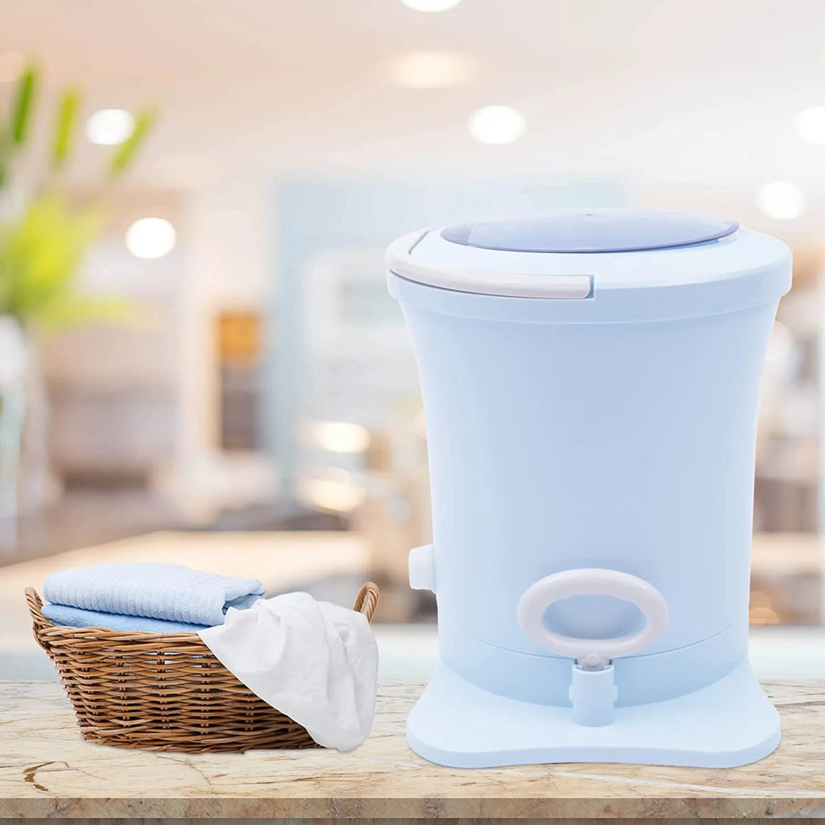 Portable Manual Clothes Dryer Mini Dryer Compact Spin Dryer Non electric Laundry Dryer for Apartments, School, Dormitory (Blue)