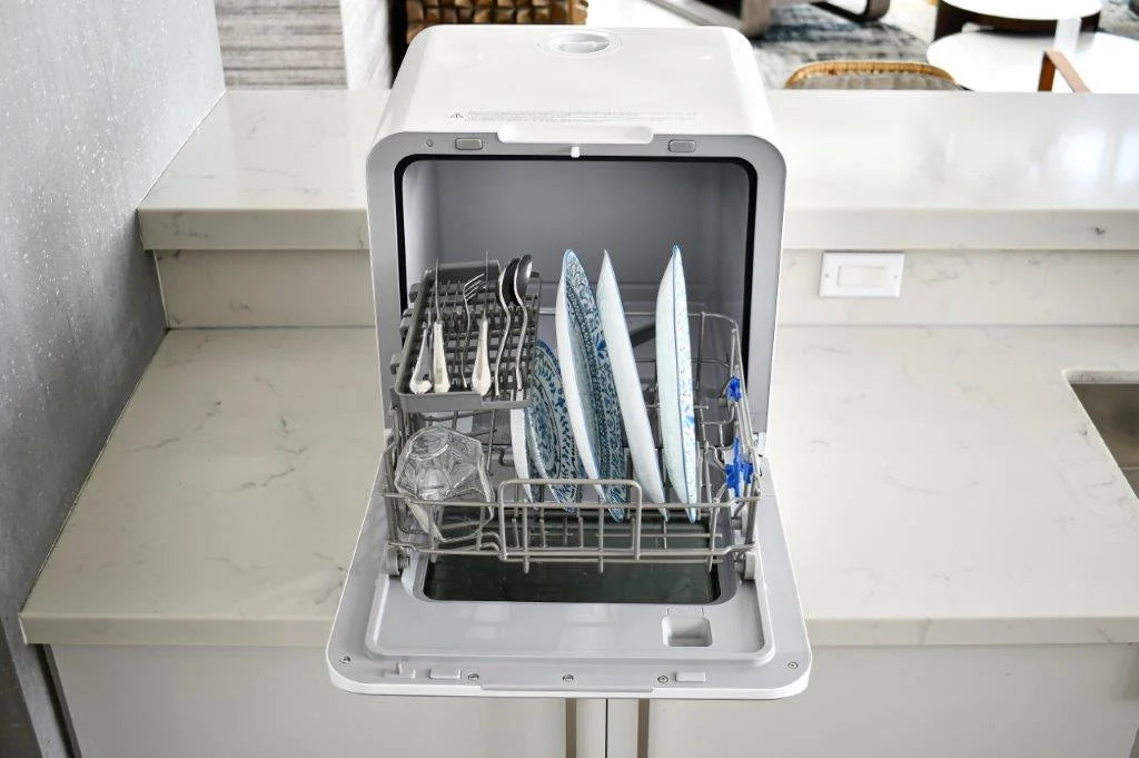 Hamilton Beach Portable Countertop Mini Dishwasher With 5l Built-In Water Tank