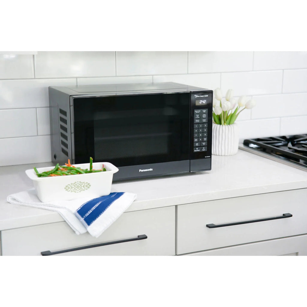 Panasonic 1.2 Cu. Ft. 1200W Genius Sensor Countertop Microwave Oven with Inverter Technology in Black