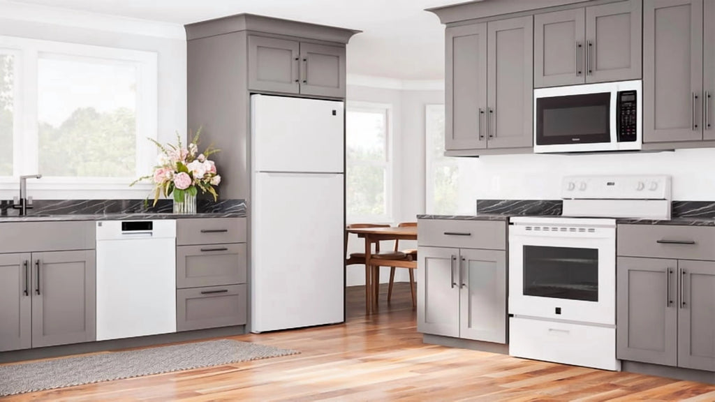 Kenmore 5.2 cu. ft. Rear-Control Electric Range -White