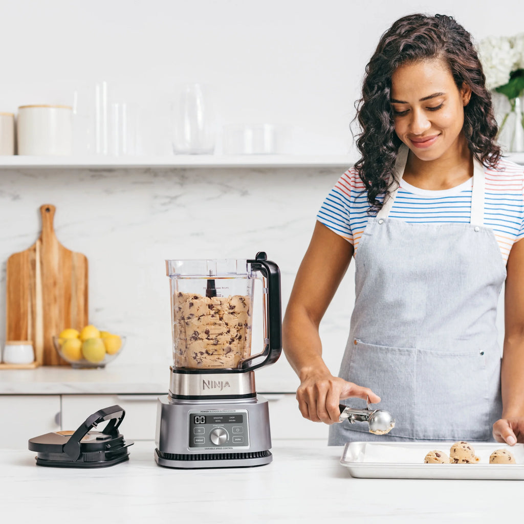 Ninja?? Foodi?? Power Blender & Processor 3-in-1 72-oz. Blender and Food Processor 1200W 4 Auto-iQ?? Presets, SS200