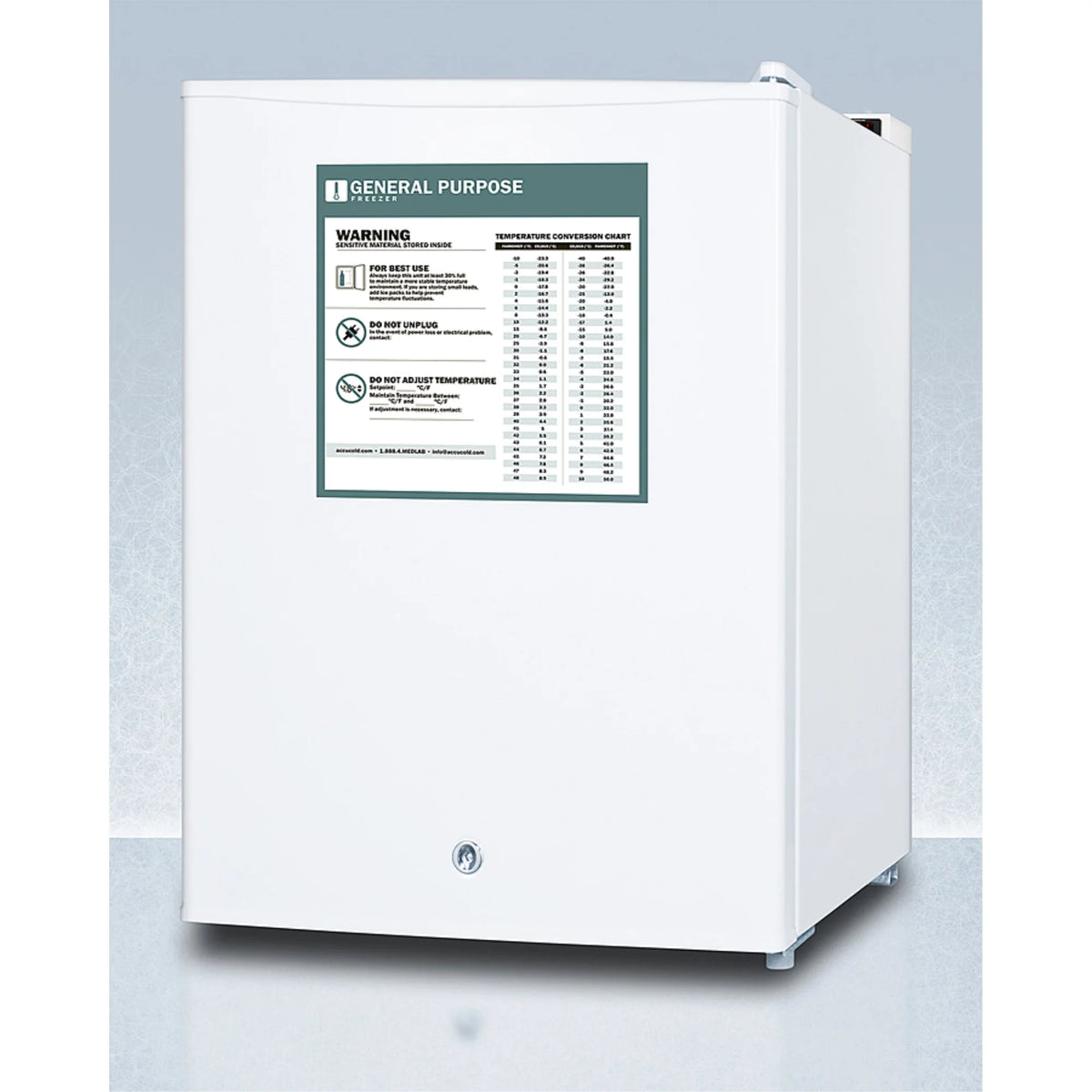 SUMMIT FS30LGP  UPRIGHT FREEZERS