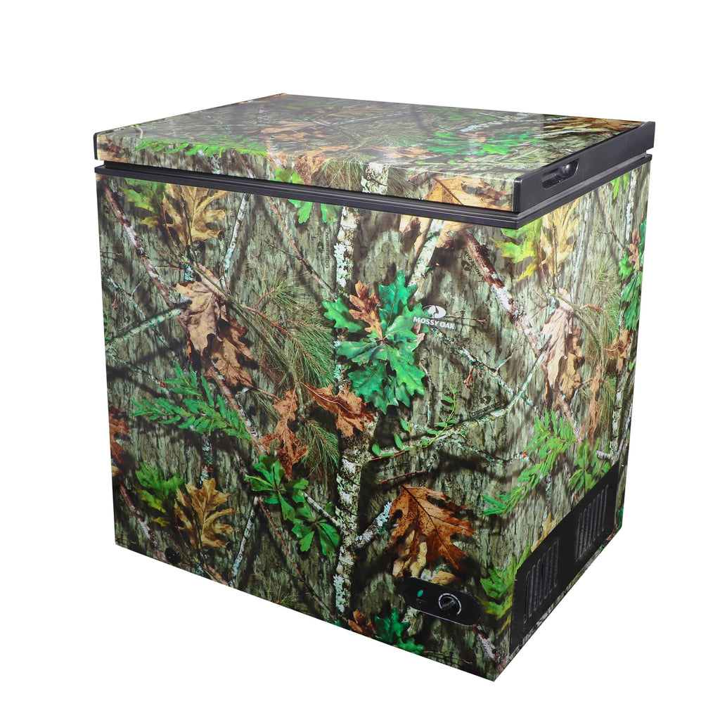 Mossy Oak 7-cu ft Manual Defrost Chest Freezer (Camouflage)