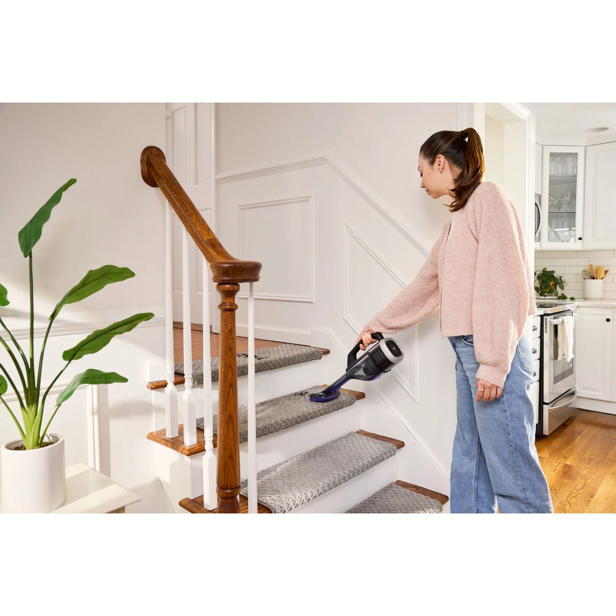 BLACK+DECKER dustbuster reveal Cordless Handheld Pet Vacuum Cleaner